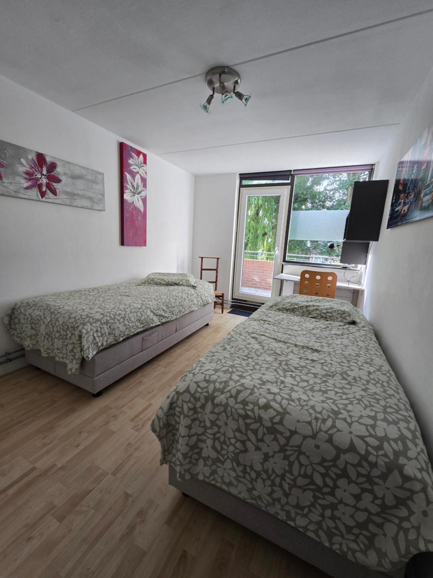 House Close To And Vakantiehuis Hoorn (North Holland)